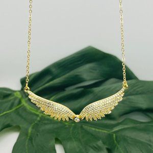 Angel wing necklace